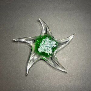 VTG Hand Blown Green White Speckled Art Glass Starfish Paperweight Figurine 6.5"